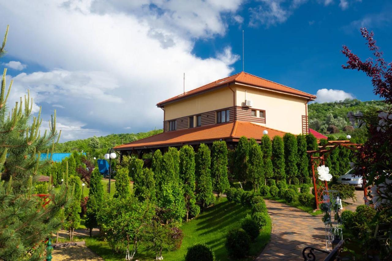 Aqua Party Hotel Victoria  Exterior photo